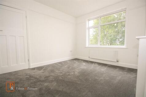 2nd Bedroom