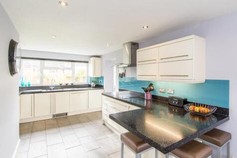 Breakfast Kitchen &amp; Dining