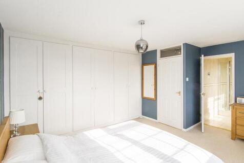 Bedroom One Photo Two