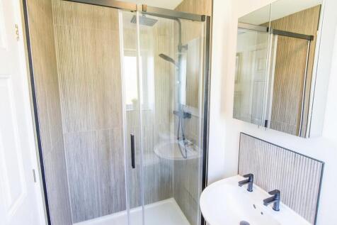 En suite  Bedroom Two