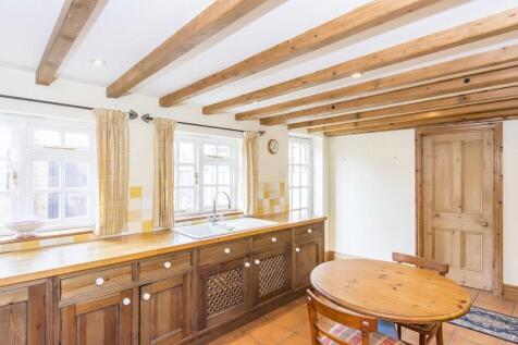 Kitchen/Breakfast Room (Photo 2)