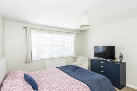 Bedroom One Photo Two