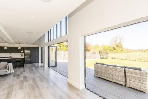 Bi- folding doors