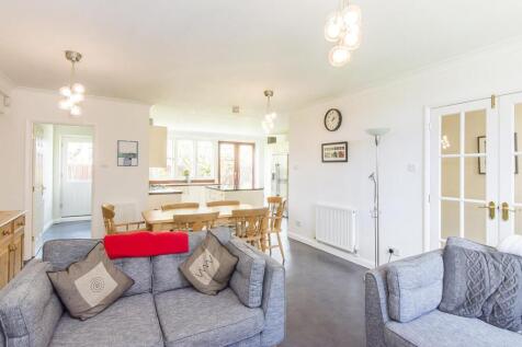 Family Dining Area Photo Two