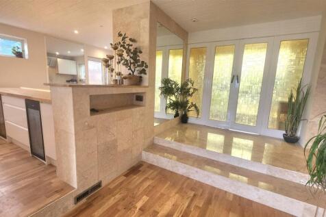Open Plan Hall