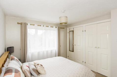 Bedroom Two Photo 2