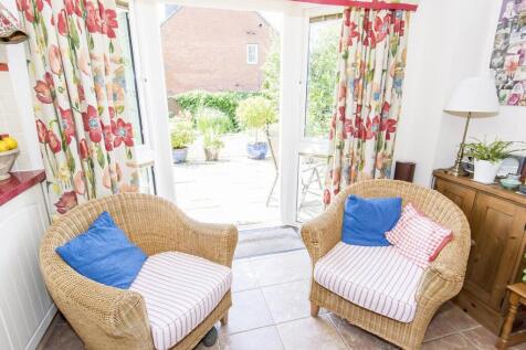 Breakfast Room