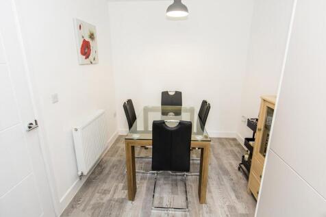 (Dining Area Photo)