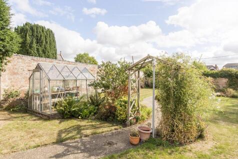 Garden (Photo Two)