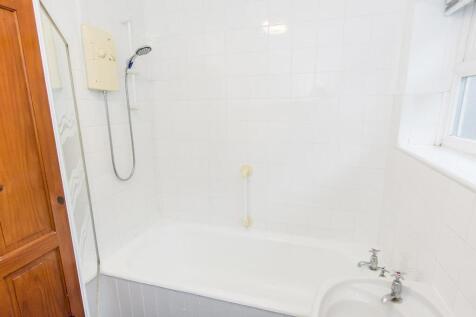 Bathroom (Photo Two)