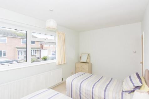 Bedroom Four Photo 2