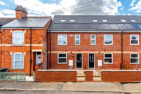 Plot 1 front