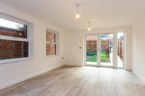 Dining/Family are...