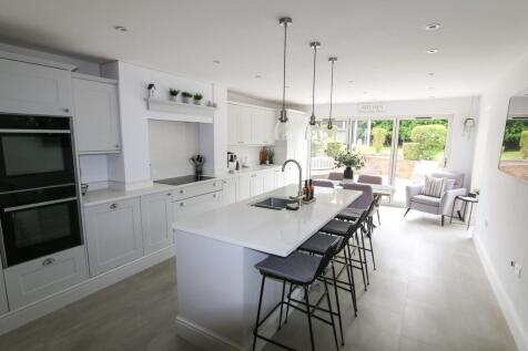 Kitchen/Dining Ro...