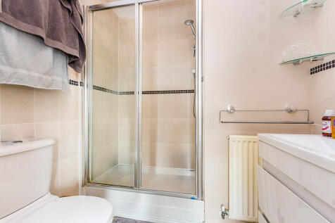 En Suite Shower R...