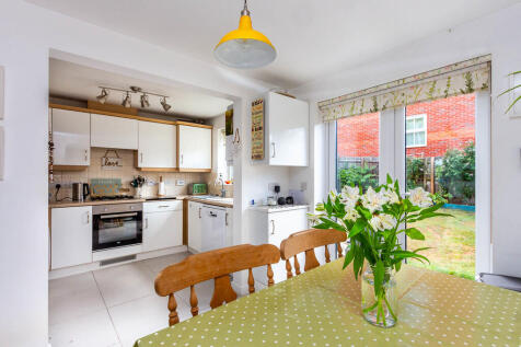 Kitchen/Dining Ro...