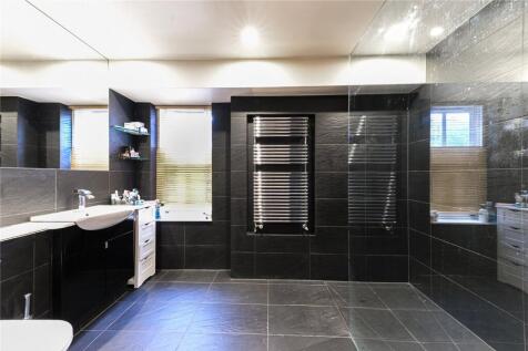 En-Suite Shower