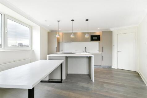 Reception/Kitchen