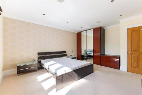 Principle Bedroom