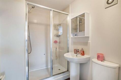 Bed 1 En Suite