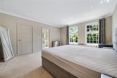 Principle Bedroom