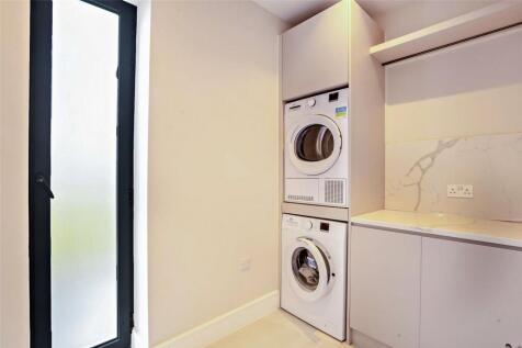 1f Laundry