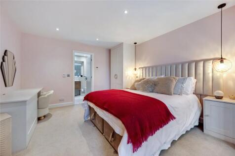 Principle Bedroom