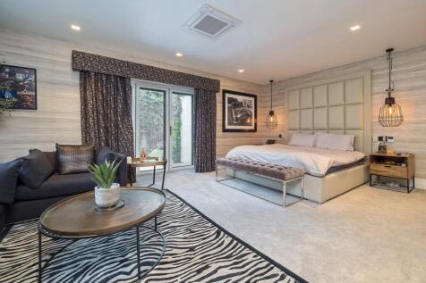 Principle Bedroom