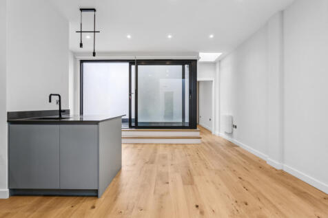 Kitchen Reception
