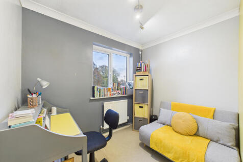 CAM05449G0-PR0039-STILL012