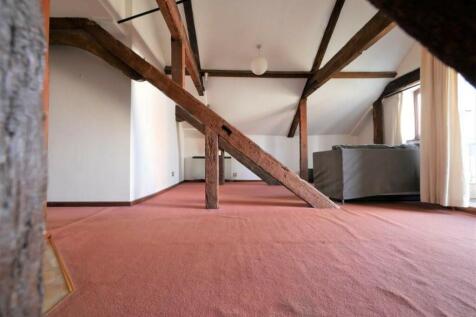 LOUNGE KITCHEN DI...