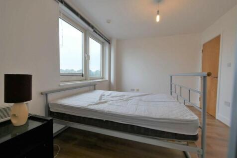 BEDROOM1 2