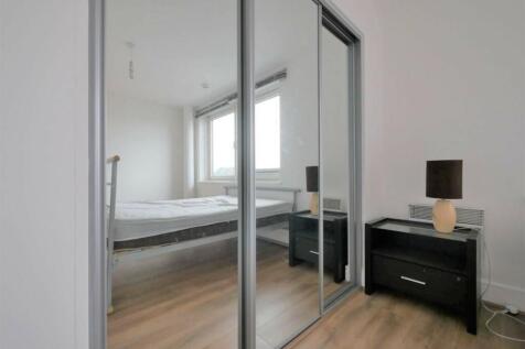BEDROOM1 3