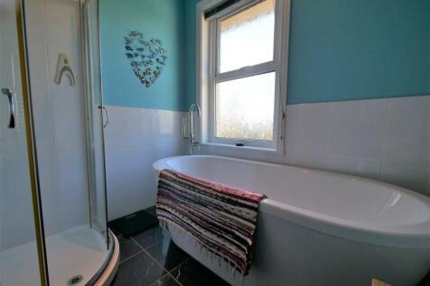 BATHROOM1