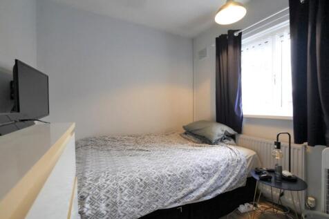 BEDROOM3