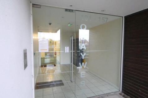 COMMUNAL ENTRANCE