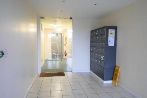 COMMUNAL HALLWAY