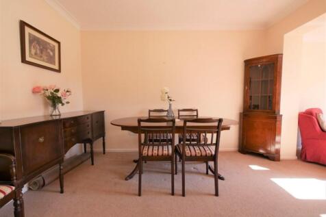 DINING AREA2