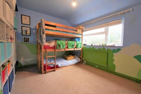BEDROOM2