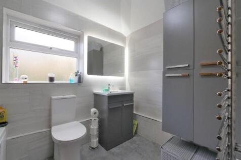 BATHROOM1