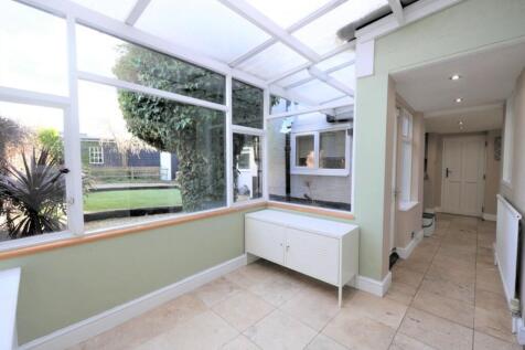 GARDEN ROOM &amp;...