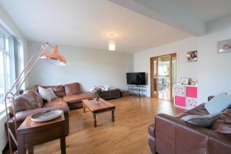 SITTING ROOM1