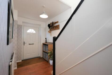 HALLWAY2