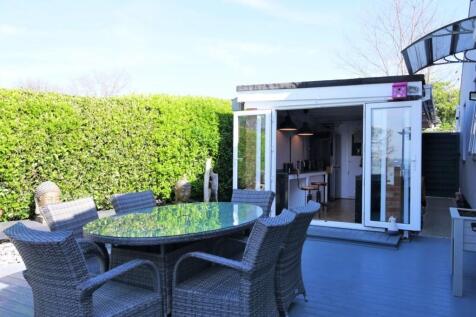 ALFRESCO KITCHEN ...