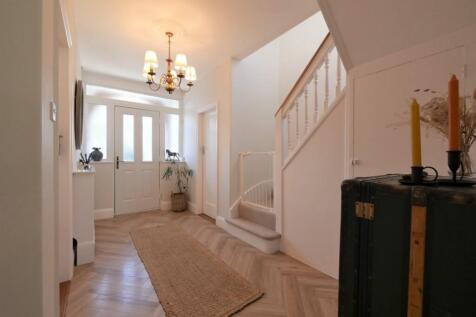 HALLWAY1