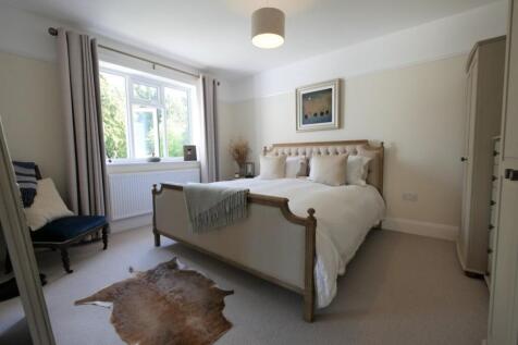BEDROOM2 1