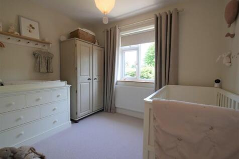 BEDROOM4