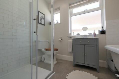 BATHROOM1