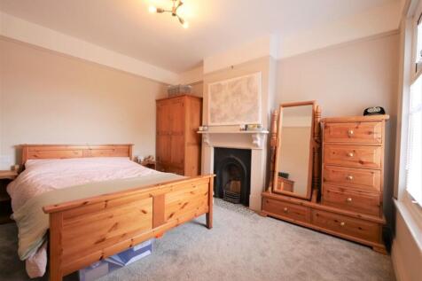 BEDROOM2 1