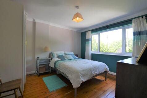 BEDROOM2